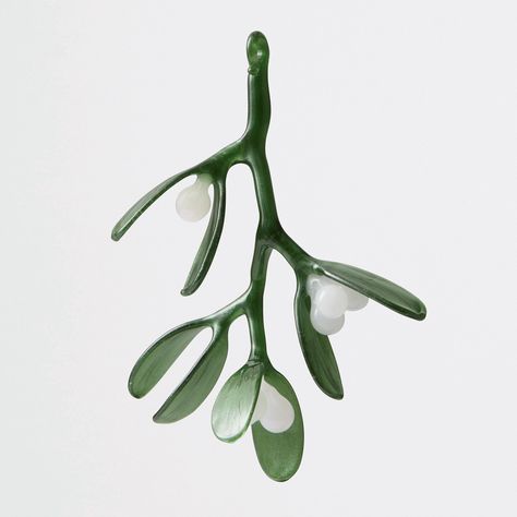 Art Glass Ornament - This merry mistletoe is lampworked and features a slight metallic sparkle to the deep green leaves and creamy white berries. Sure to bring good cheer wherever it hangs! Limited quantities available. Art Deco Ornaments, Clay Mistletoe, Ceramic Mistletoe, Tree Ceramics, Mistle Toe, Christmas Ornaments Ceramic, Mistletoe Ornament, Ornament Shapes, Contemporary Christmas Decor