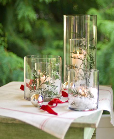 50 Easy Christmas Centerpiece Ideas Christmas Table Centerpieces, Christmas Centerpieces Diy, Christmas Centerpiece, Candle Displays, Holiday Centerpieces, Outdoor Holiday Decor, Easy Christmas Crafts, Centerpiece Ideas, Crafts With Pictures