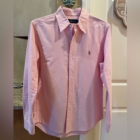 Men’s Ralph Lauren Slim Fit Stretch Oxford Shirt. Ralph Lauren Slim Fit, Pink Men, Oxford Shirt, Ralph Lauren Men, Oxford, Ralph Lauren, Slim Fit, Size Medium, Jewelry Watches