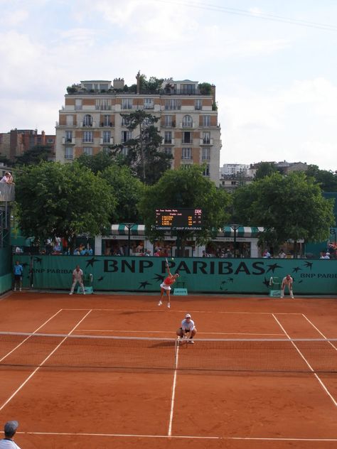 French Open 101: Insider Tips for Paris & Stade Roland Garros Suzanne Lenglen, French Open Tennis, Dynamic Warm Up, Sleep Late, Vision Board Pictures, Chestnut Trees, Fish Eye, French Open, Europe Trip