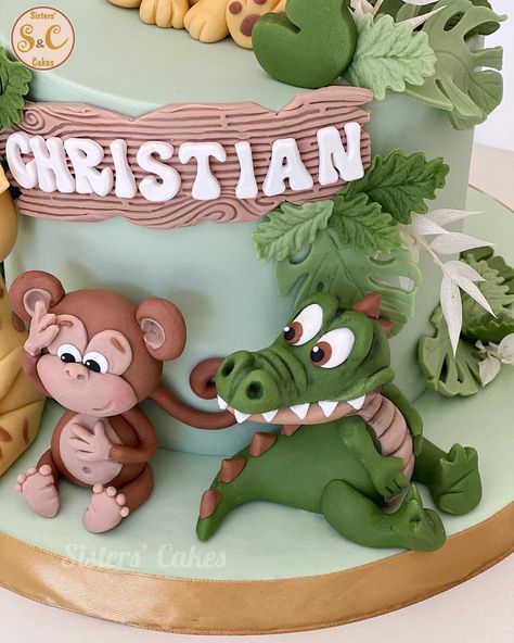 Fondant Crocodile Tutorial, Fondant Alligator, How To Make Fondant Safari Animals, Safari Cake No Fondant, Jungle Animal Fondant Tutorial, Easter Desserts Cake, Zoo Cake, Engagement Party Cake, Bridal Cookies