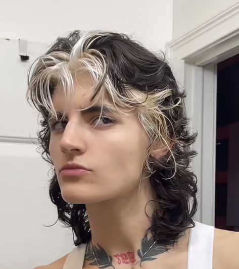 Curly Alternative Hair Men, 70s Shag Haircut Short Men, Mullet Hair Reference, Masc Shag Haircut, Masculine Updo, Modern Mullet Shaved Sides, Elven Hairstyles Male, Hair Bleaching Ideas, Short Hush Cut With Curtain Bangs