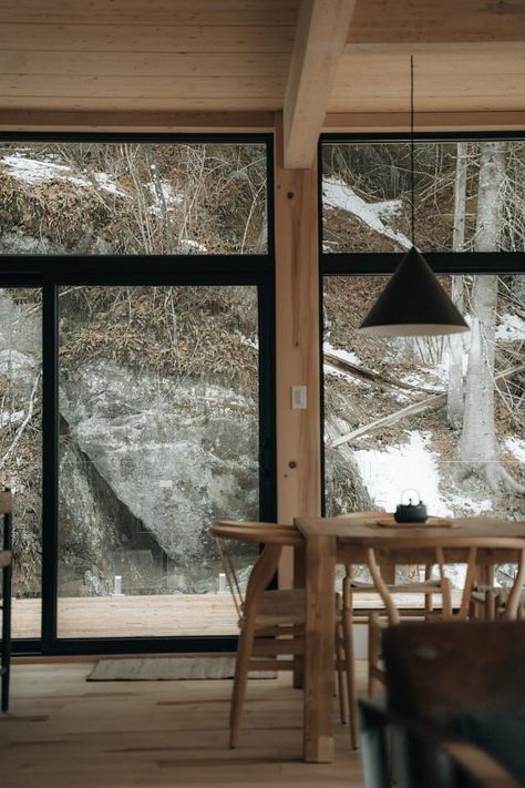 The Cliff in Quebec, Canada | Cottages / Cabins / Chalets Modern Ski Chalet, Luxurious Vacation, Canadian Wilderness, Chic Shack, Mont Tremblant, Vacation Cabin, Cottage Cabin, Ski Chalet, The Cliff