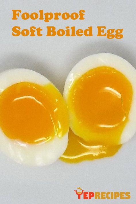 Food Cravings Breakfast, Runny Boiled Egg, Soft Boiled Eggs Recipe, Egg Test, Keto Eggs, Boiled Egg Recipes, Poached Egg Recipe, Comfy Food, Egg Hacks