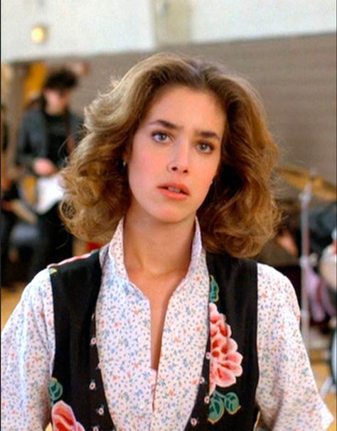 Jennifer Parker #backtothefuture #bttf #1985 #jenniferparker #claudiawells Claudia Wells, Melora Hardin, Chicas Punk Rock, Eric Stoltz, The Normal Heart, Elisabeth Shue, Doc Brown, Marty Mcfly, Hair Reference