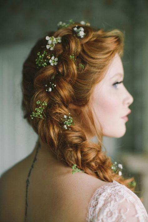 Braid With Flowers, Wedding Braid, Celtic Hair, Fishtail Braids, Wedding Braids, Fesyen Rambut, Flowers In Her Hair, Have Inspiration, Bridal Hair Flowers