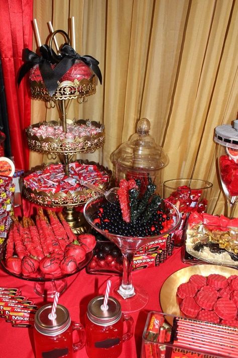 Red Carpet Candy Table Ideas, Color Theme Party Ideas For Adults Red, 21st Birthday Ideas Red And Gold, Red 40th Birthday Party Ideas, Black Red Gold Birthday Party Ideas, Red And Black 30th Birthday Party, Red Carpet Party Aesthetic, Birthday Red Theme Decoration, 16 Birthday Party Ideas Red