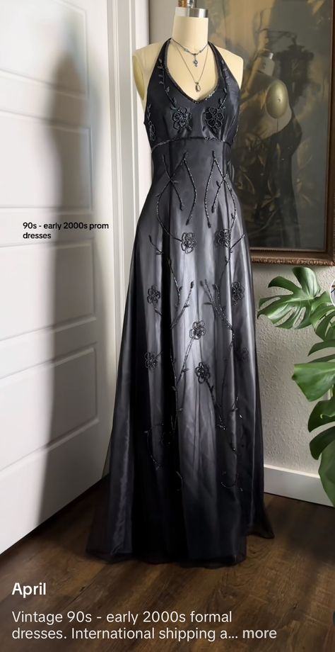 Prom Dress 90s Style, Early 2000s Prom Dress, Concert Black Outfit Orchestra, Edgy Prom Dress, Alt Prom Dresses, Vintage Prom Dresses 90s, 90s Formal Dress, Dream Prom Dress, Funky Dresses