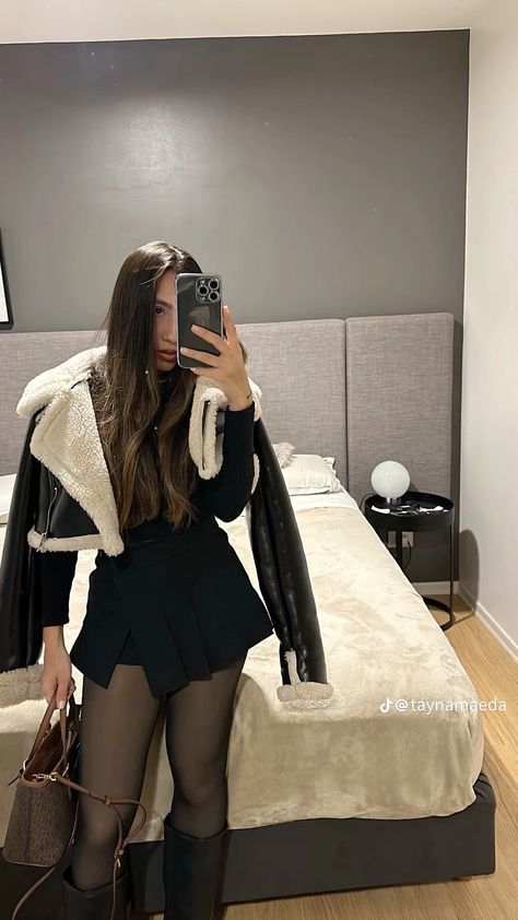 Buchifresa Outfits Invierno, Outfits Invierno Frio, Outfits Invierno Aesthetic, Ootd Frio, Outfit Buchifresa, Cute Trendy Outfits, Invierno Aesthetic, December Outfits, Outfit Botas