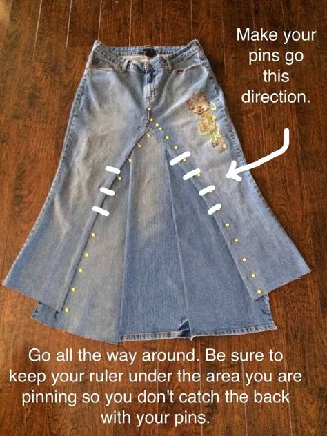 So, She Sews Skirts (and Other Stuff Too): Transforming Jeans Into Skirts, A Photo Tutorial Upcycle Jeans Skirt, Diy Jean Skirt, Jeans Into Skirt, Diy Denim Skirt, Diy Old Jeans, How To Make Jeans, Sewing Area, Ropa Upcycling, Diy Pants