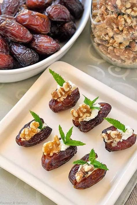 Goat Cheese Stuffed Dates, Cheese Stuffed Dates, Dates Stuffed, Stuffed Dates, Creamy Goat Cheese, Mint Leaf, Quick And Easy Appetizers, Food Appetizers, Medjool Dates