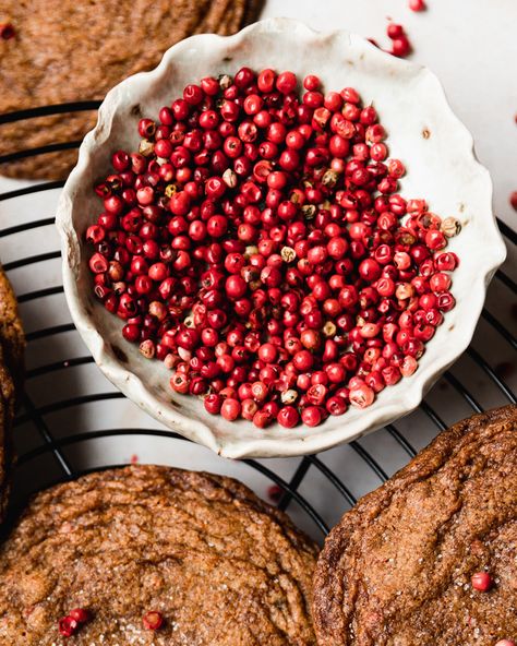 Pink Peppercorn Recipes, Pink Peppercorn, Ginger Spice Cookies, Cookie Toppings, Ginger Spice, Molasses Cookies, Cookie Dough Balls, Candied Ginger, Spice Cookies