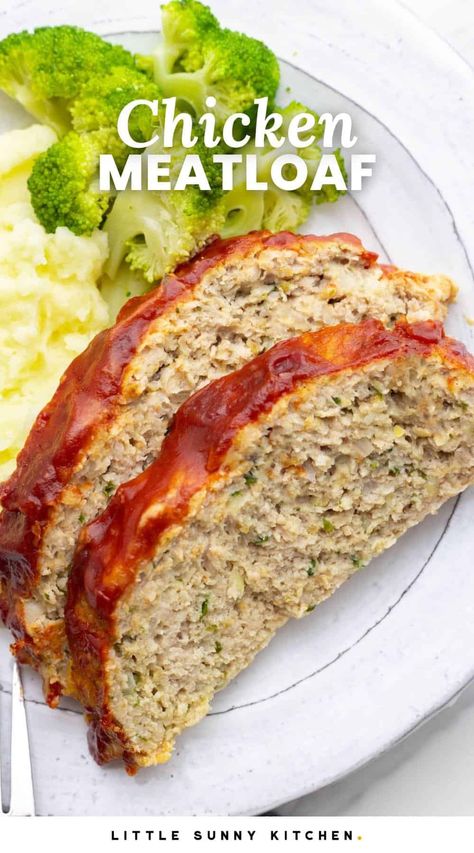 Ground Chicken Meatloaf is an old-fashioned classic with a light and healthy twist! Tons of flavor and a sweet ketchup glaze make it perfect. Meatloaf Recipies, Ground Chicken Meatloaf, Chicken Meatloaf Recipe, Chicken Loaf, Ground Chicken Burgers, Chicken Meatloaf, Work Recipes, How To Cook Meatloaf, Classic Meatloaf Recipe