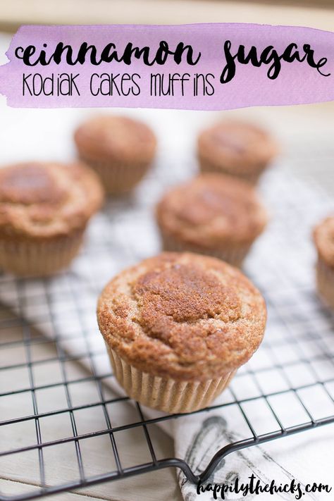 These cinnamon sugar Kodiak Cake muffins are the perfect breakfast treat or midday snack! | read more at happilythehicks.com Kodiak Cakes Muffins, Kodiak Cake Recipes, Macro Desserts, Kodiak Recipes, Kodiak Cakes Recipe, Packable Lunch, Healthier Sweets, Wls Recipes, Midday Snack