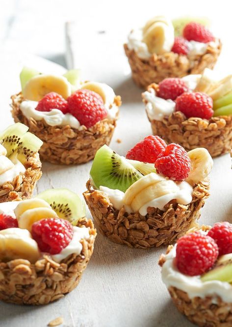 Choose your favorite combination of in-season fruits and yogurt to fill these granola cups. Breakfast Granola Cups, Granola Cups, Grill Dessert, Healthy Make Ahead Breakfast, Bagel Bar, Breakfast Aesthetic, Granola Breakfast, Birthday Breakfast, Brunch Buffet