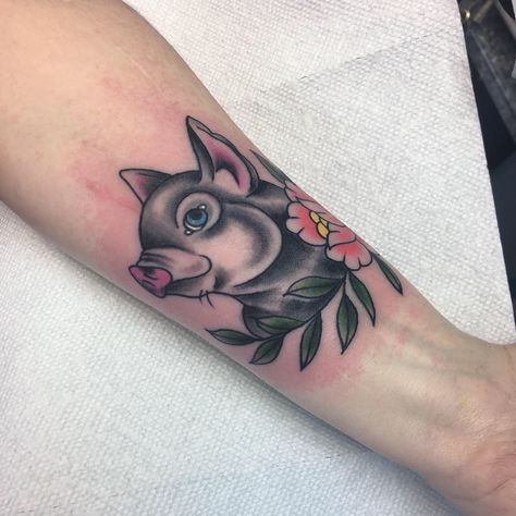 Traditional Pig Tattoo, Pig Tattoo Ideas, Pig Tattoos, Nautical Tattoos, Hat Tattoo, Pig Tattoo, Police Hat, Pig Face, Vegan Tattoo