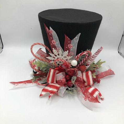 Snowman Hat Tree Topper, White And Red Christmas Tree, Candyland Tree, Peppermint Christmas Tree, Top Hat Tree Topper, White And Red Christmas, Hat Tree, Peppermint Christmas, Snowman Hat