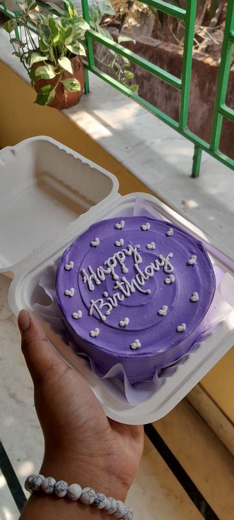 Bento cake Lavender Bento Cake, Birthday Aesthetic Purple, Cake Design For Boyfriend Birthday, Cake Design For Boyfriend, Boyfriend Birthday Aesthetic, Bento Cake Design For Boyfriend, Bento Cake Design, Cake Lavender, Small Birthday Cakes