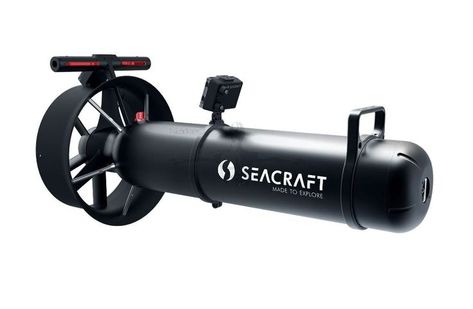 Underwater DPV Scooter SEACRAFT FUTURE 750 · 1000 Best Tech Diving Scooter for recreational and technical diving up to a depth of 150m with worldwide delivery! Technical Diving, Scooter Rental, Mini Flashlights, Jet Engine, Sports Camera, Drive Shaft, Scuba Diving, Scooters, Diver