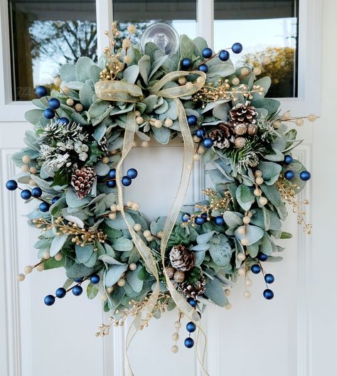 Wreath For Blue Front Door, Christmas Wreath Blue, Front Door Wreath Ideas, Mirror Garland, Blue Wreaths, Blue Christmas Wreath, Winter Door Wreath, Florist Ideas, Christmas Mirror