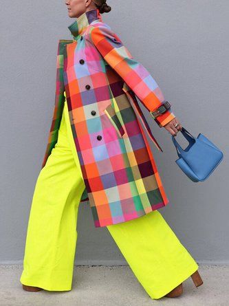 Spring/Fall Plaid Urban Polyester Belt Natural Regular Regular Sleeve Shirt Collar Trench Coats for Women Bright Fall Fashion, Reese Witherspoon Fashion, Colorful Fall Fashion, Funky Winter Outfits, Color Block Outfits, Bold Colors Outfits, Plaid Coat Outfit, Colorful Fits, Mixing Prints Fashion