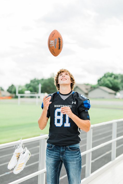 iowa senior photographer, iowa photographer, senior photos in iowa, iowa senior photos, male senior photos, guy senior photos, male senior pictures, senior picture ideas for guys, senior photo ideas for guys, guys sports senior photos, des moines iowa photography senior photos, sport senior pictures, basketball senior pictures, football senior pictures, sports senior picture ideas, football senior picture ideas, basketball senior picture ideas, guy senior picture ideas Guys Senior Pictures Poses Wrestling, Sports Senior Pictures Football, Senior Pictures Guys Football, Senior Pictures For Athletes, Senior Sport Photo Ideas, Senior Football Photo Ideas, Senior Pictures With Football, Sr Football Pictures, Guys Senior Pictures Poses Football