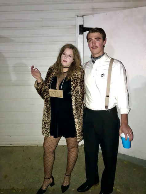 Ahs Couple Costume, Ahs Costume Ideas, Ahs Halloween Costume Ideas, Ahs Costume, Ahs Halloween, Hypodermic Sally, James Patrick March, Japan 80's Aesthetic, 80's Aesthetic