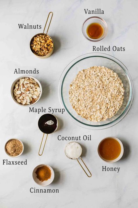 Granola Maison Healthy, Healthy Homemade Granola Recipe, Homemade Granola Healthy, Granola Recipe Homemade, Granola Healthy, Granola Recipes, Homemade Granola, Healthy Homemade, Yummy Snacks