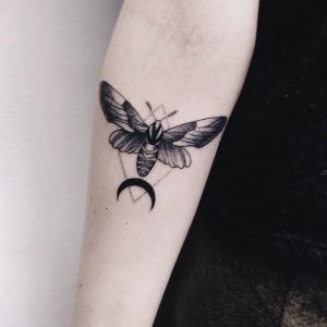 Moth Tattoos: 60+ Designs of Different Styles for Men & Women — InkMatch Moth Tattoos, Moth Tattoo Design, Lower Leg Tattoos, Occult Tattoo, Insect Tattoo, Tattoo Signs, Moth Tattoo, Stylist Tattoos, Baby Tattoos