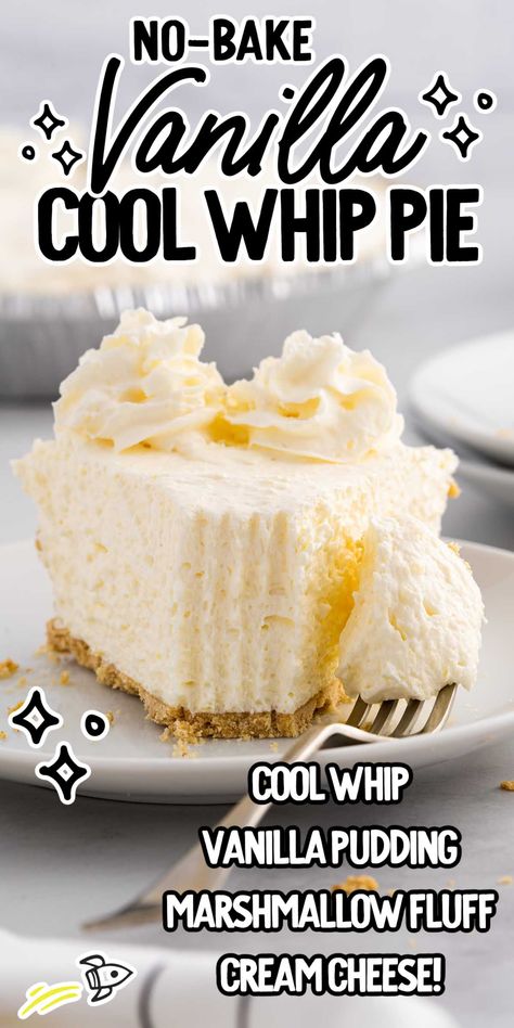 A buttery graham cracker crust is filled with plenty of sweet vanilla flavor in this fluffy vanilla Cool Whip pie. Cool Whip Pie, Whip Recipes, Cool Whip Pies, Whip Frosting, Eggnog Pie, Vanilla Pie, Jello Pie, Recipes Deserts, Cool Whip Desserts