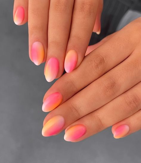 peachi nails | Aura effect using pigments 🩷✨🧡 No airbrush needed 💅🏽 @cmp_beautysupplies gel polishes used: ✨ French pink | Instagram Gel Nail Ideas Not Acrylic, Airbrush Gel Nails, Nail Inspo For Summer 2024, French Tip Aura Nails, Summer Nails Aura, Colored Summer Nails, Air Brushed Nails, Mallorca Nails, Short Summer Nails Ideas