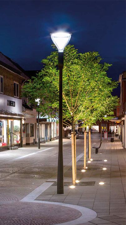 Philips Metronomis LED city street lights are a perfect choice for the urban… Urban Lighting Design, Street Light Design, Streetscape Design, Open Architecture, Front Garden Landscape, Philips Lighting, Entrance Gates Design, Blur Background Photography, Desain Lanskap