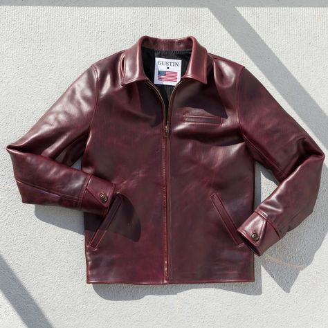 The L1 - Horween CXL #8 from Gustin.   Beautiful! Mens Outdoor Fashion, Horween Chromexcel, Winter Leather Jackets, Classic Leather Jacket, Horween Leather, Brown Leather Jacket, Edgy Look, Leather Outfit, Leather Jacket Men