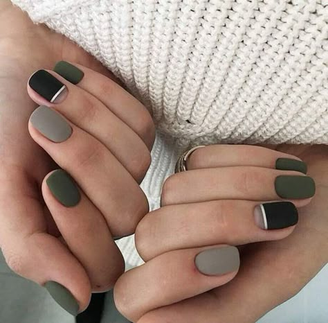 November Nail Designs, Relationship Humor, Green Nail Art, November Nails, Minimalist Nail Art, Super Nails, Lazy Girl, Ideas Nails, Minimalist Nails