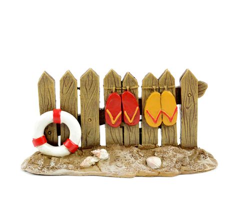 Miniature Garden Beach Island Fence w Flip Flop Preserver Fairy Garden Terrarium Miniature Beach Scene, Tiki House, Fairy Garden Fence, Fairy Island, Beach Fairy Garden, Luau Theme, Diy Fence, Fairy Garden Supplies, Garden Terrarium