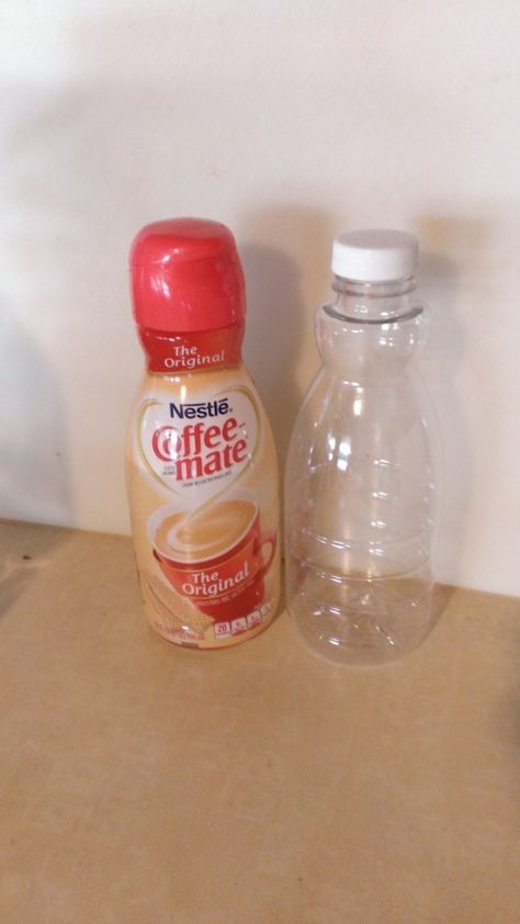 Reusing Creamer Bottles with New Lids Coffee Creamer Container Crafts, Coffee Creamer Crafts, Coffee Creamer Bottle Crafts, Coffee Creamer Bottles, Coffee Creamer Container, Creamer Bottles, Kerr Mason Jars, Juice Container, Creamer Container