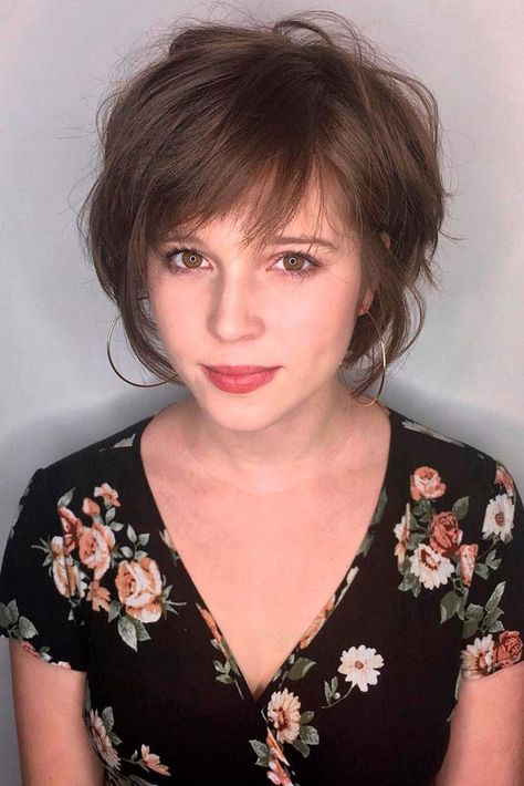 All You Should Know About a Trendy Bixie Haircut To Slay The Look ★ Short Shaggy Haircuts 2023, "bixie" Haircut 2023, Trendy Short Hair 2023, Pixie Haircut Plus Size Women, "bixie" Haircut Fine Hair, Bixie Shag, Bixie Haircut Girl, Bixie 2022, "bixie" Haircut 2022