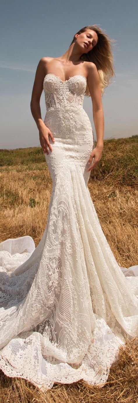 A vision in white. Our stunning #GALA704 strapless mermaid wedding dress has a beautiful vintage quality about it with touches of crochet lace and embroidery. Galia Lahav Wedding Dress, Strapless Wedding Dress Mermaid, Boho Wedding Gowns, Hijab Wedding, Galia Lahav, Dress Photo, White Wedding Dress, Trendy Wedding Dresses, Wedding Dresses Corset