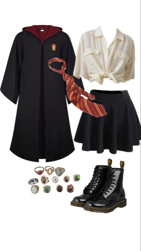 Harry Potter Griffoendor Outfits, Gryffindor Uniform Female Aesthetic, Auradon Prep Outfit, Grifindor Aestethic Outfits, Hogwarts Inspired Outfits Gryffindor, Hogwarts Party Outfit, Grifindor Outfit, Harry Potter Inspired Outfits Gryffindor, Gryffindor Outfit Uniform