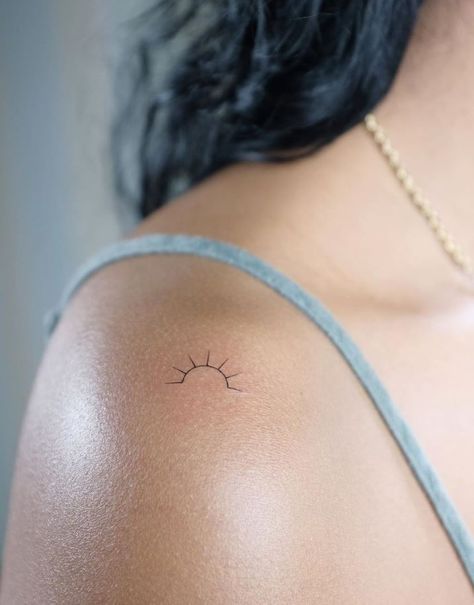 Minimal Dainty Tattoo, Minimalist Tattoo Spots, Good Spots For Small Tattoos, Tattoo Tiny Minimalist, Fineline Tiny Tattoo, Unique Tiny Tattoo Placement, Minimalist Fine Line Tattoo Ideas, Delicate Meaningful Tattoos, Tiny Writing Tattoo