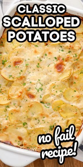 Easy Scalloped Potatoes Recipe, Scalloped Potatoes Easy, Thanksgiving Food Sides, Dinner Christmas, Scalloped Potato Recipes, Potato Recipes Side Dishes, Potato Sides, Potato Side Dishes, Scalloped Potatoes