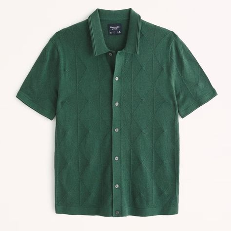 Brand New With Tags Men’s Abercrombie & Fitch Green Textured Knit Short Sleeve Button Down Shirt. 60% Cotton 20% Nylon 20% Viscose. Length 29” Pit To Pit 25”. T-562 Green Shirt Outfits, Abercrombie And Fitch Outfit, Polo Outfit Men, Green Shirt Men, Abercrombie Men, Collar Shirt Men, Minimalist Fashion Men, Sweater Polo, Trendy Sweaters