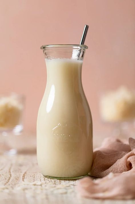 This Easy Homemade Coconut Milk is the perfect plant-based milk option and can be achieved in TWO options for greatest ease. Best Milk Alternative, Homemade Coconut Milk, Homemade Nut Milk, Blueberry Overnight Oats, Make Coconut Milk, Cinnamon Granola, Vegan Baking Recipes, Homemade Tea, Coconut Milk Recipes