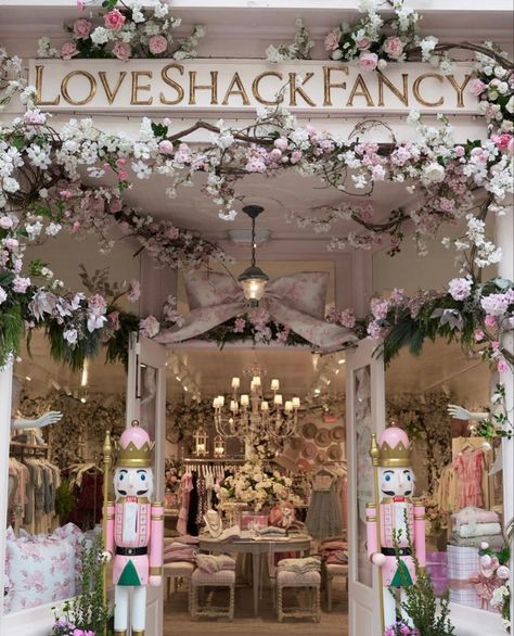 Love Shack Fancy Store Aesthetic, Love Shack Fancy Interiors, Love Shack Fancy Christmas Decor, Love Shack Fancy Christmas, Love Shack Fancy Store, Love Shack Fancy Aesthetic, Chippy Painted Furniture, 17th Century House, Fancy Shop