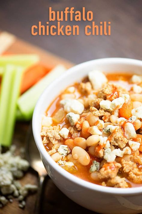 Chicken Chili Ground Chicken, Chili Buns, Chili Ground Chicken, Carrots And Ranch, Buffalo Chicken Chili Recipe, Buffalo Sauce Recipe, Buffalo Chicken Chili, White Bean Chicken Chili, Grilled Foods