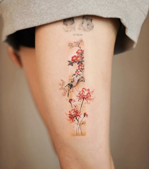 Fine Line Floral Tattoo Sleeve Color, Long Rectangle Tattoo, Rectangle Tattoo Placement, Tato Neck, Tato Naruto, Hexagon Tattoo, Tato Naga, Framed Tattoo, Red Ink Tattoos