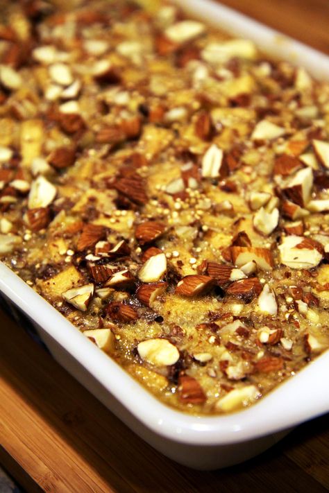 Apple Cinnamon Quinoa Breakfast Bake | POPSUGAR Fitness Apple Cinnamon Quinoa Breakfast, Apple Cinnamon Quinoa, Quinoa Breakfast Bake, Cinnamon Quinoa, Menu Sarapan Sehat, Paleo Recipes Breakfast, Quinoa Breakfast, Snacks Saludables, What's For Breakfast