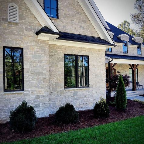 Modern English Country, Veneer Stone, Stone Exterior Houses, Stone Facade, Stone Masonry, Modern Farmhouse Design, Modern Farmhouse Exterior, House Siding, Exterior Stone