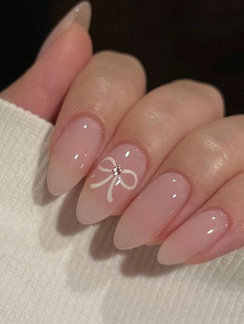 Cute Feminine Nails, Pearl Art Nails, Spring Polygel Nails, Rubber Base Nail Designs, Pastel Pink Almond Nails, Baddie Aesthetic Nails, Simple Cute Nail Ideas, Simple Kawaii Nails, Classy Almond Nails Ideas