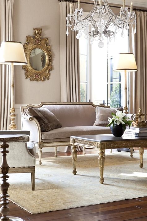 Living Room French Living Room #Living Room French Country Decorating Living Room, Deco Baroque, French Living Rooms, French Country Living, Baroque Decor, French Country Living Room, Classic Living Room, Design Websites, Country Living Room